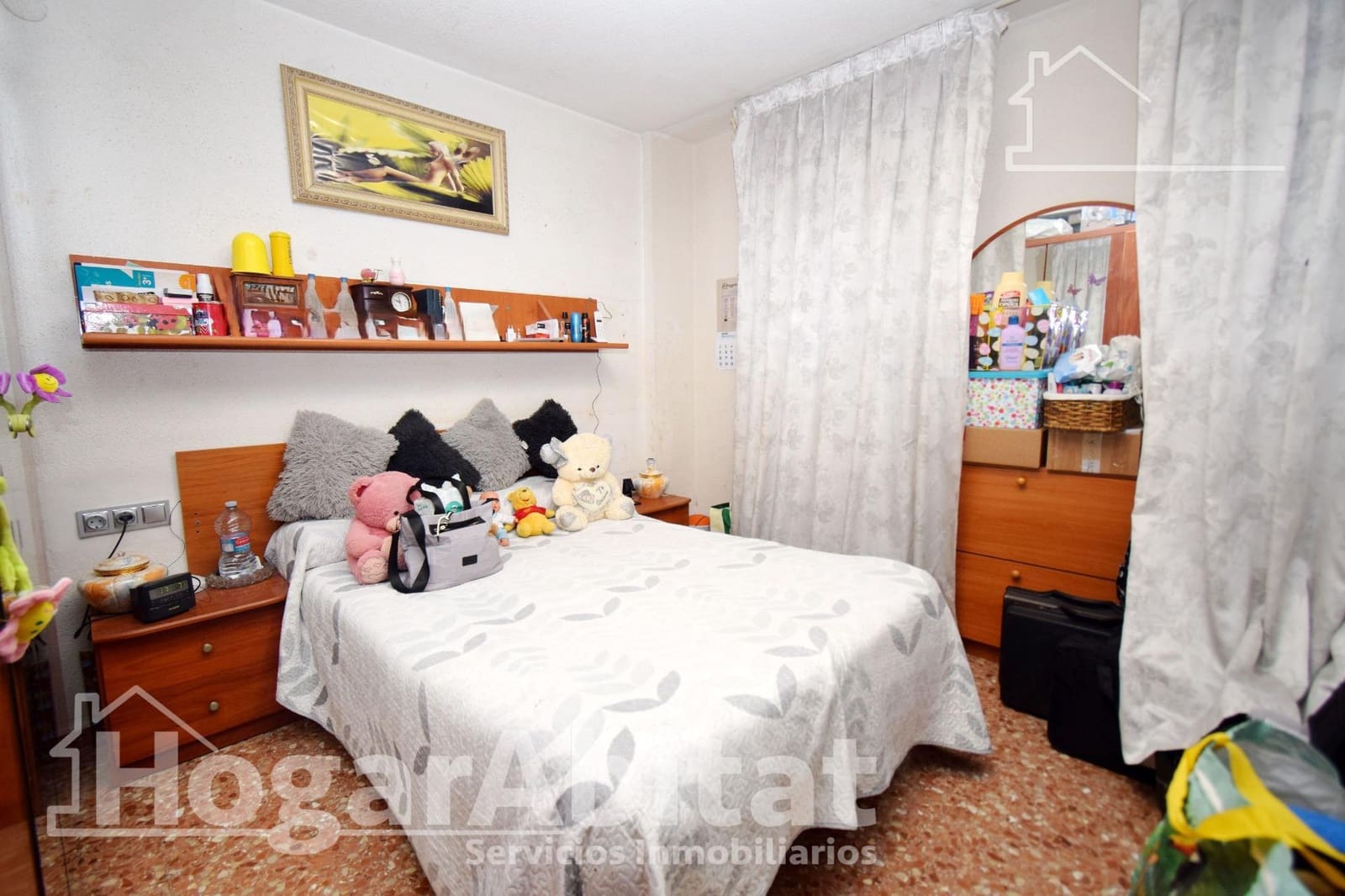 Piso de 3 habitaciones en Paterna en venta - 200.000 € (Ref: 9911130)