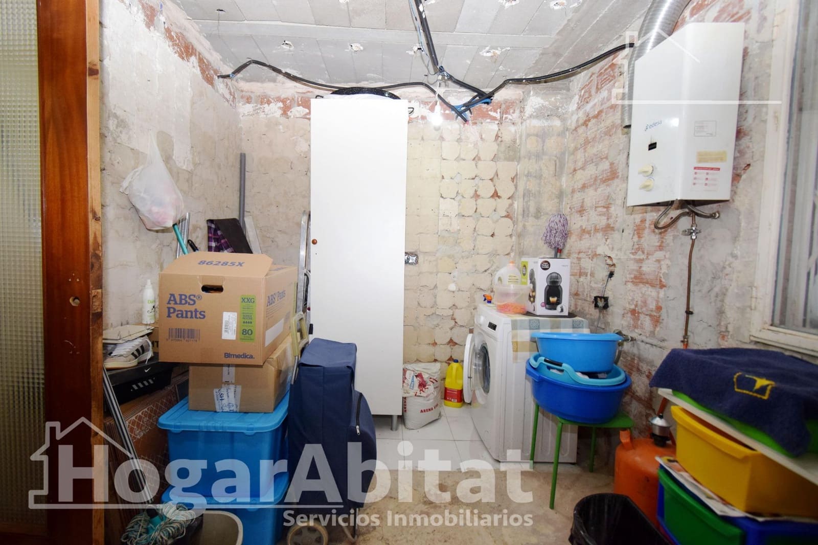Piso de 3 habitaciones en Paterna en venta - 200.000 € (Ref: 9911130)
