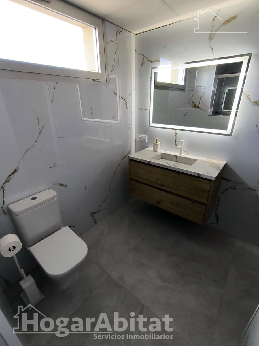 1 soveværelse Penthouse til salg i Torrent med garage - € 380.000 (Ref: 9911131)