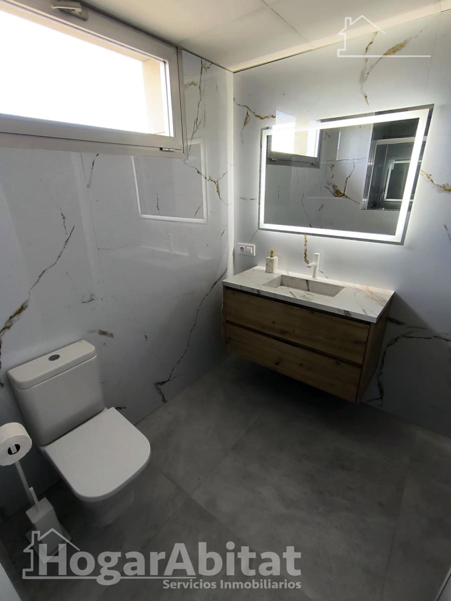 1 soveværelse Penthouse til salg i Torrent med garage - € 380.000 (Ref: 9911131)