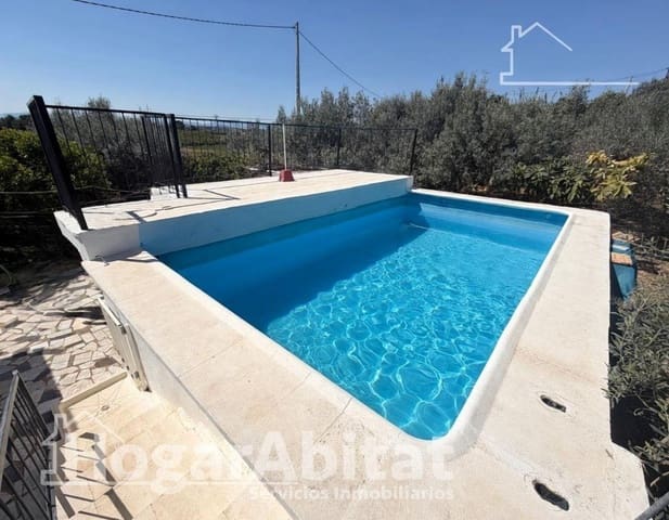 Chalet de 3 habitaciones en Torrent en venta con piscina garaje - 230.000 € (Ref: 9911132)