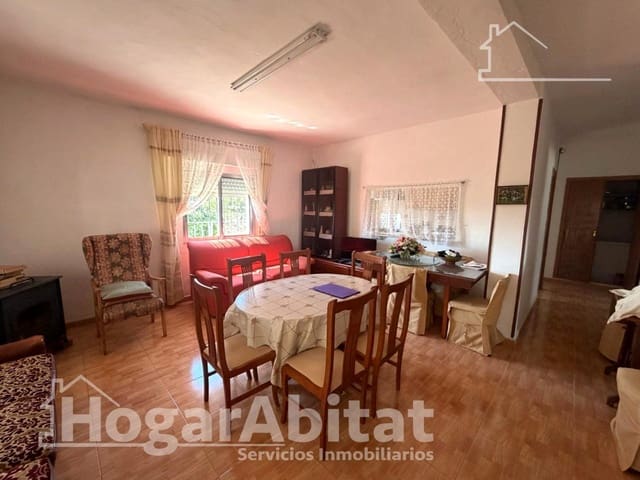 Chalet de 3 habitaciones en Torrent en venta con piscina garaje - 230.000 € (Ref: 9911132)