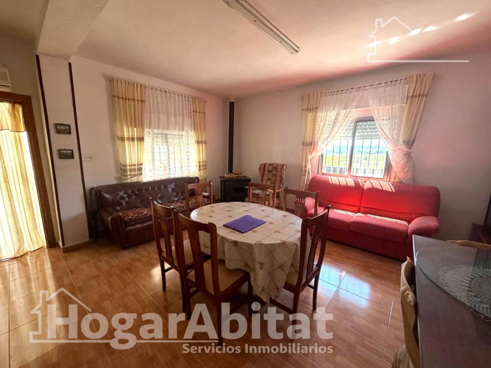 Chalet de 3 habitaciones en Torrent en venta con piscina garaje - 230.000 € (Ref: 9911132)