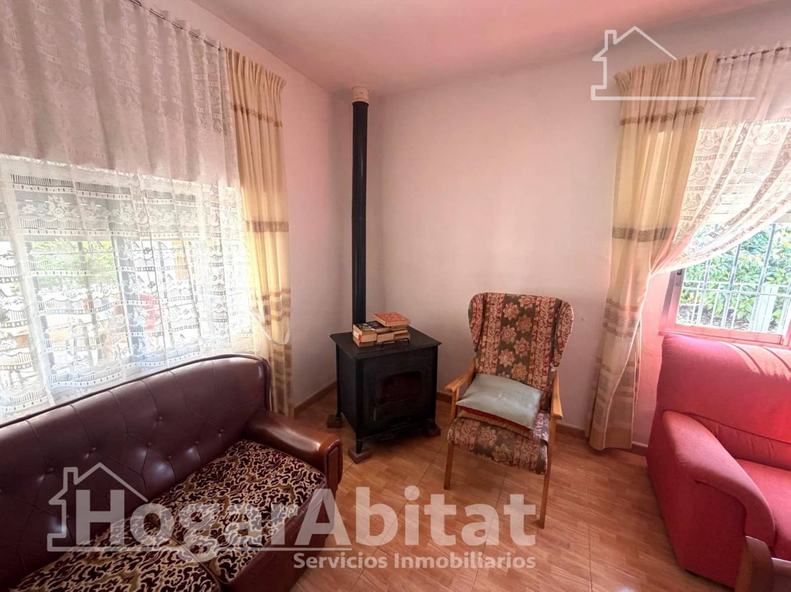 Chalet de 3 habitaciones en Torrent en venta con piscina garaje - 230.000 € (Ref: 9911132)
