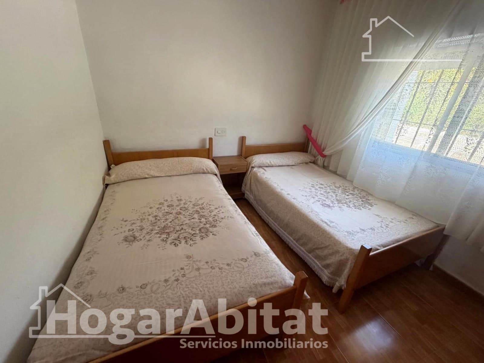 Chalet de 3 habitaciones en Torrent en venta con piscina garaje - 230.000 € (Ref: 9911132)