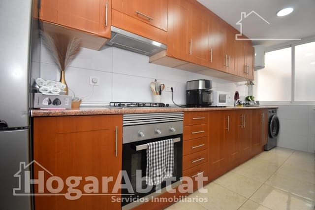 3 quarto Apartamento para venda em Castelló de la Plana - 160 000 € (Ref: 9913210)