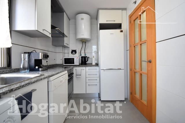 2 soverom Leilighet til salgs i Oliva med svømmebasseng garasje - € 299 000 (Ref: 9913218)