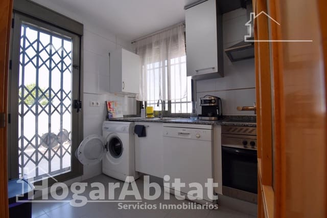 2 soverom Leilighet til salgs i Oliva med svømmebasseng garasje - € 299 000 (Ref: 9913218)