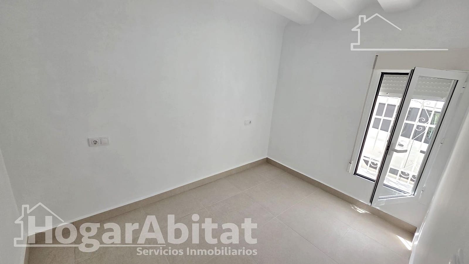 3 quarto Casa em Banda para venda em Pinoso - 129 999 € (Ref: 9913230)