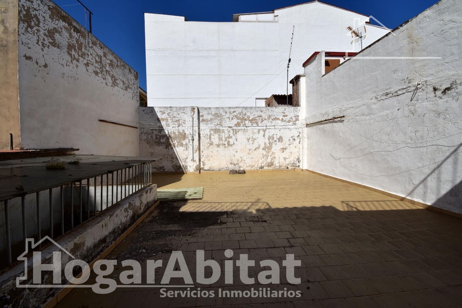 6 Zimmer Haus zu verkaufen in Bellreguard mit Garage - 165.000 € (Ref: 9913232)