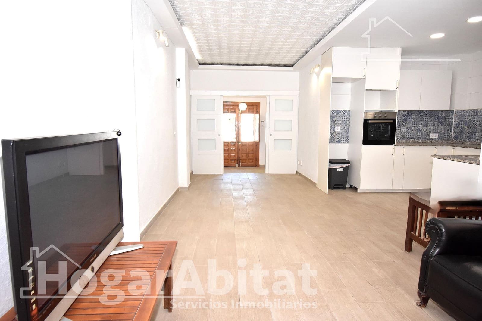 3 bedroom Townhouse for sale in Aldaia - € 300,000 (Ref: 9913233)