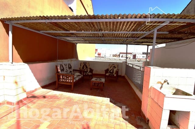 3 bedroom Townhouse for sale in Aldaia - € 300,000 (Ref: 9913233)