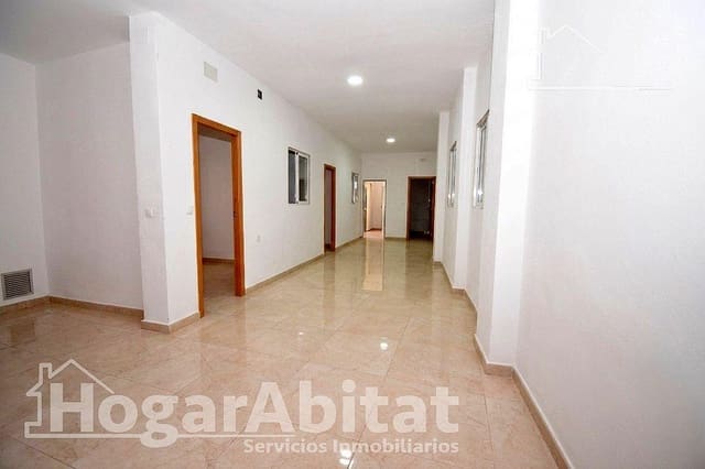 6 bedroom Townhouse for sale in Alzira - € 250,000 (Ref: 9913234)