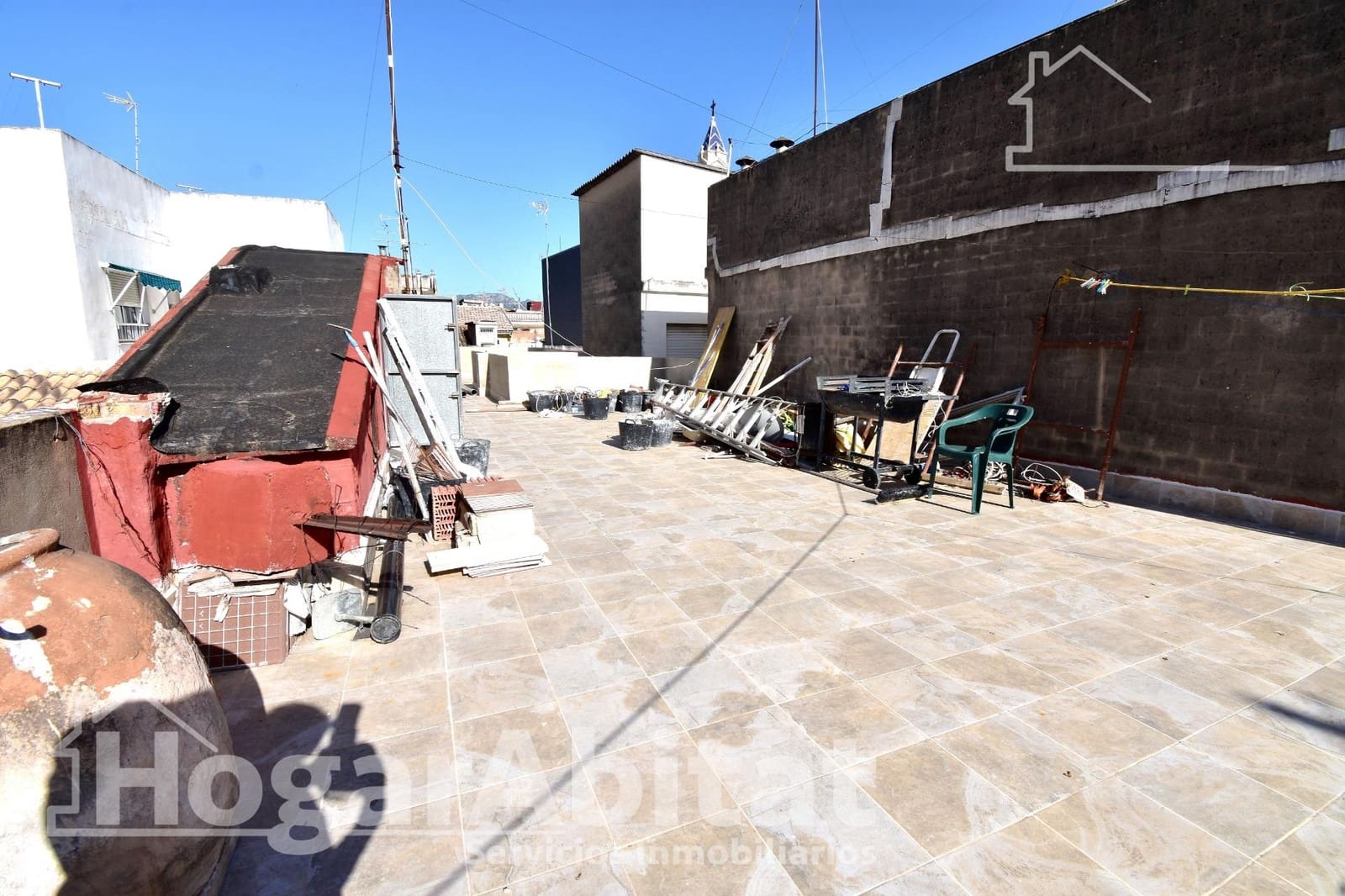 6 bedroom Townhouse for sale in Alzira - € 250,000 (Ref: 9913234)