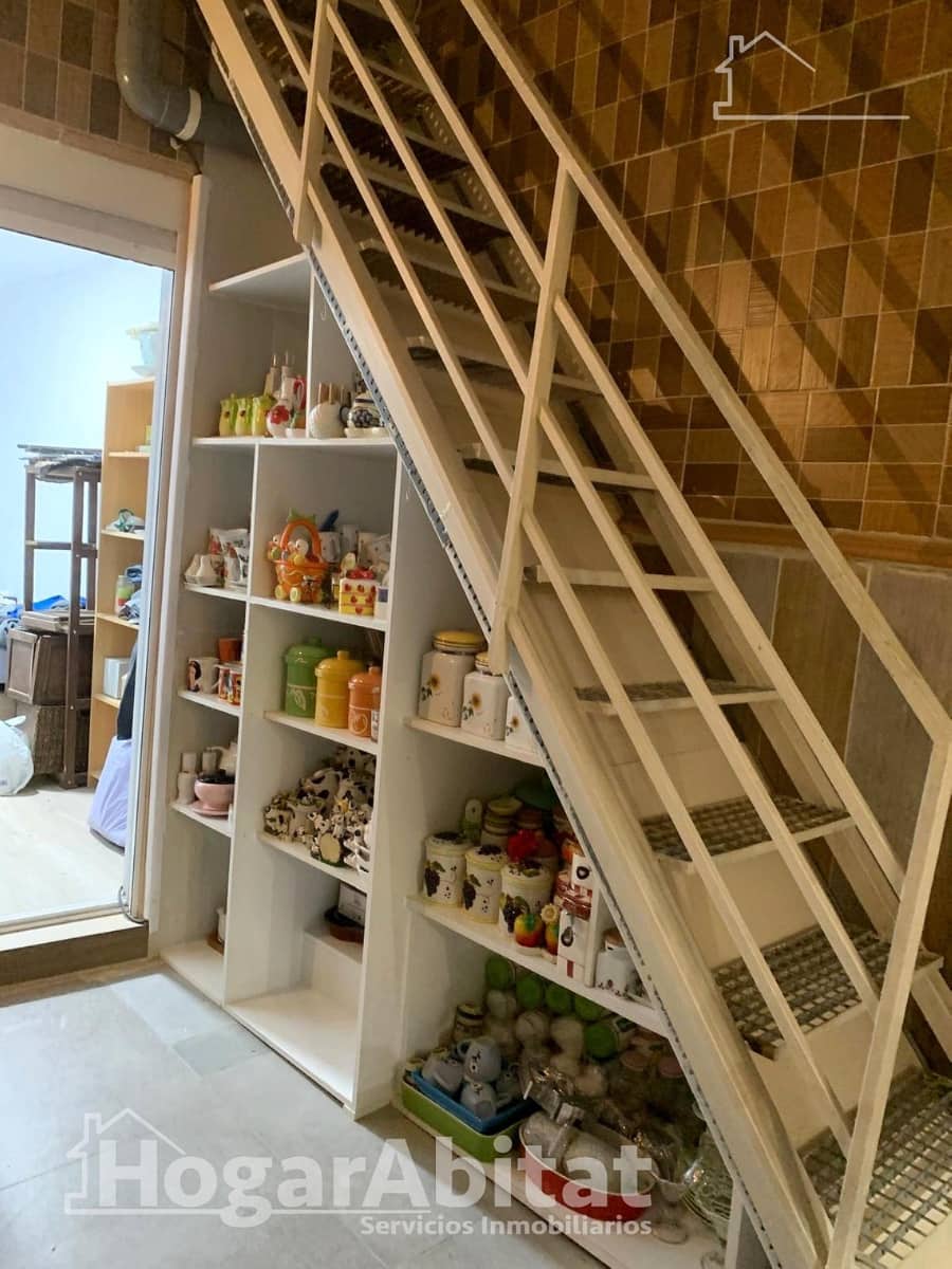 5 slaapkamer Huis te koop in Castello de la Plana - € 175.000 (Ref: 9913235)