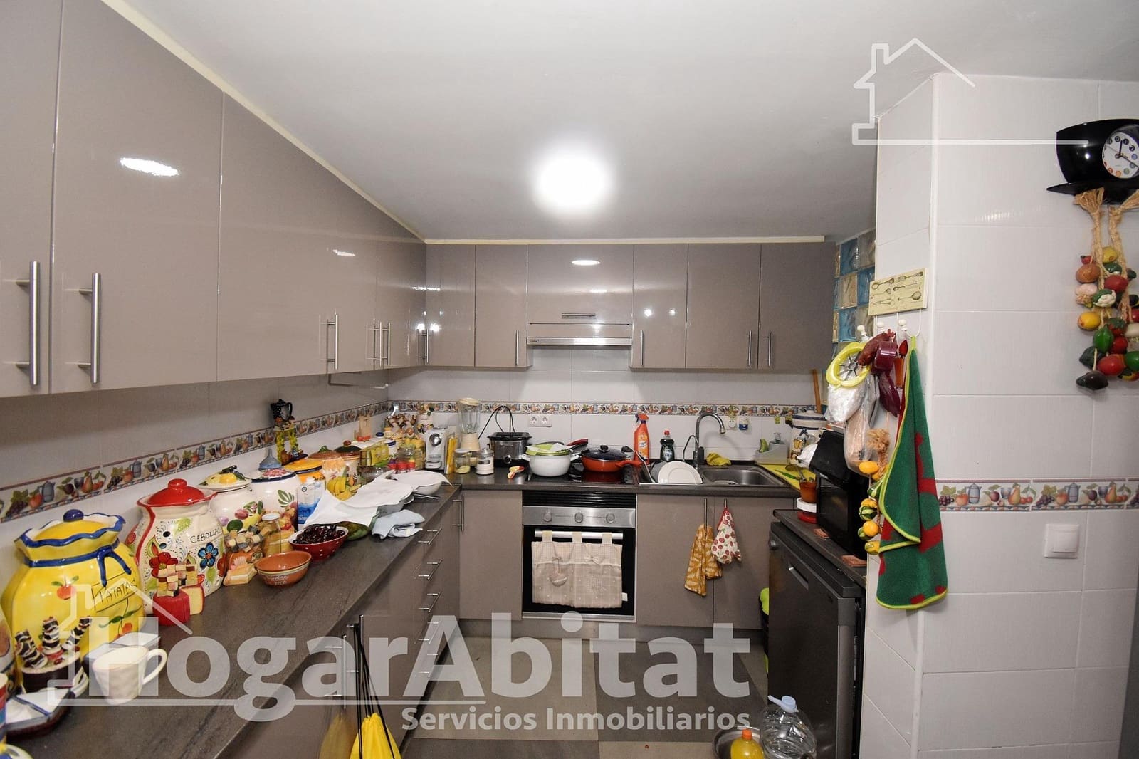 5 slaapkamer Huis te koop in Castello de la Plana - € 175.000 (Ref: 9913235)