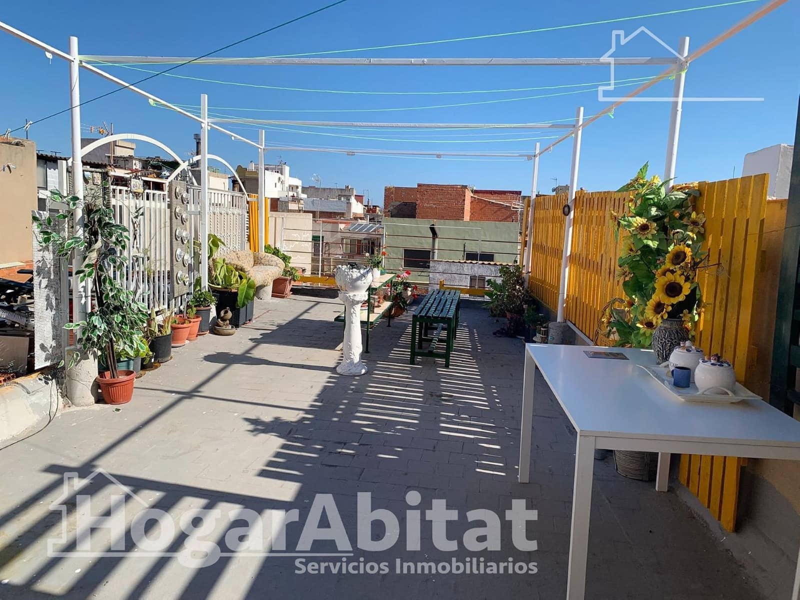5 slaapkamer Huis te koop in Castello de la Plana - € 175.000 (Ref: 9913235)