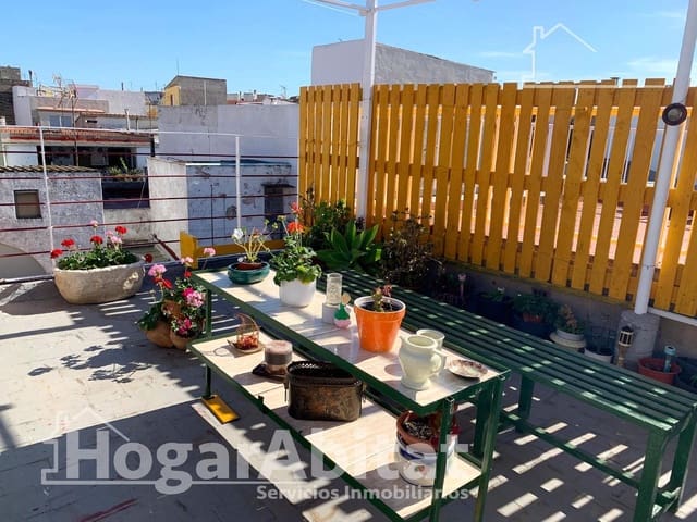 5 slaapkamer Huis te koop in Castelló de la Plana - € 175.000 (Ref: 9913235)