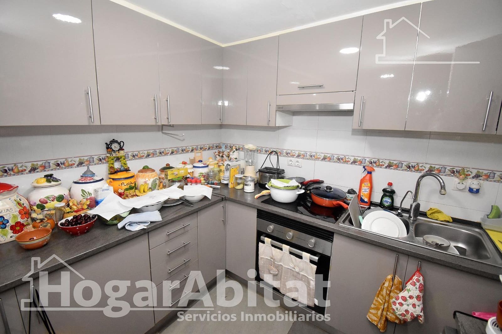 5 slaapkamer Huis te koop in Castello de la Plana - € 175.000 (Ref: 9913235)