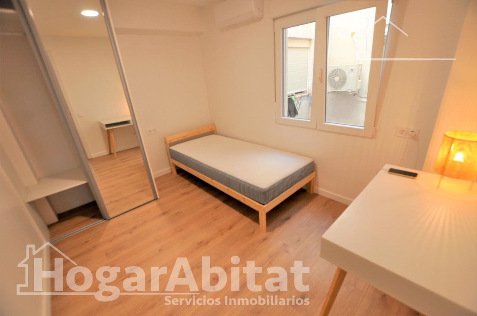 3 bedroom Flat for sale in Manises - € 165,000 (Ref: 9915881)