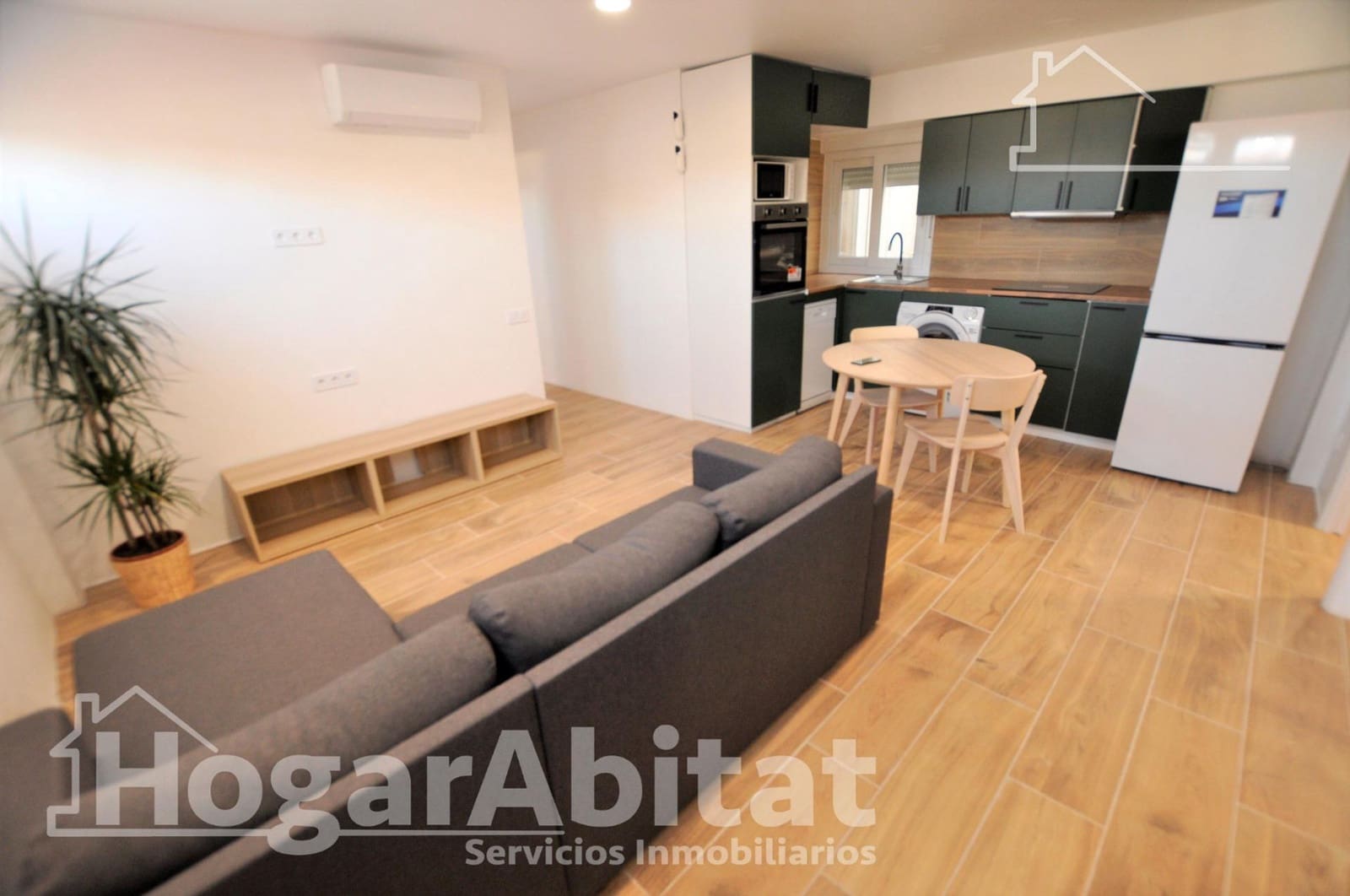 3 bedroom Flat for sale in Manises - € 165,000 (Ref: 9915881)