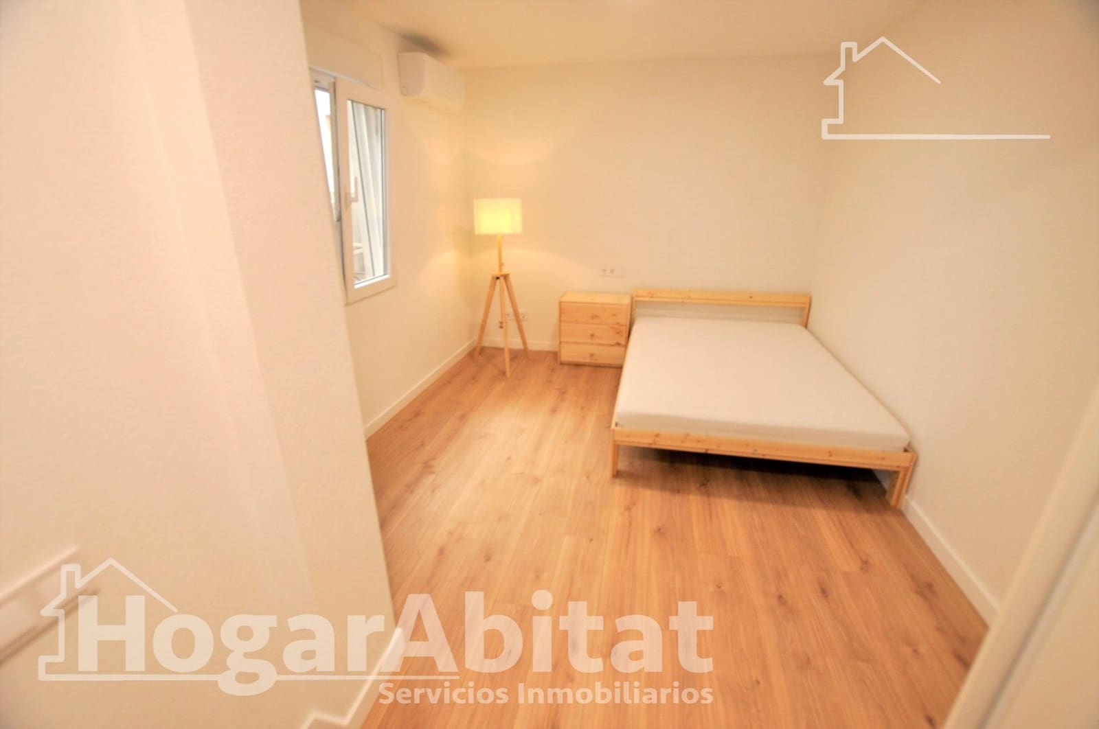 3 bedroom Flat for sale in Manises - € 165,000 (Ref: 9915881)