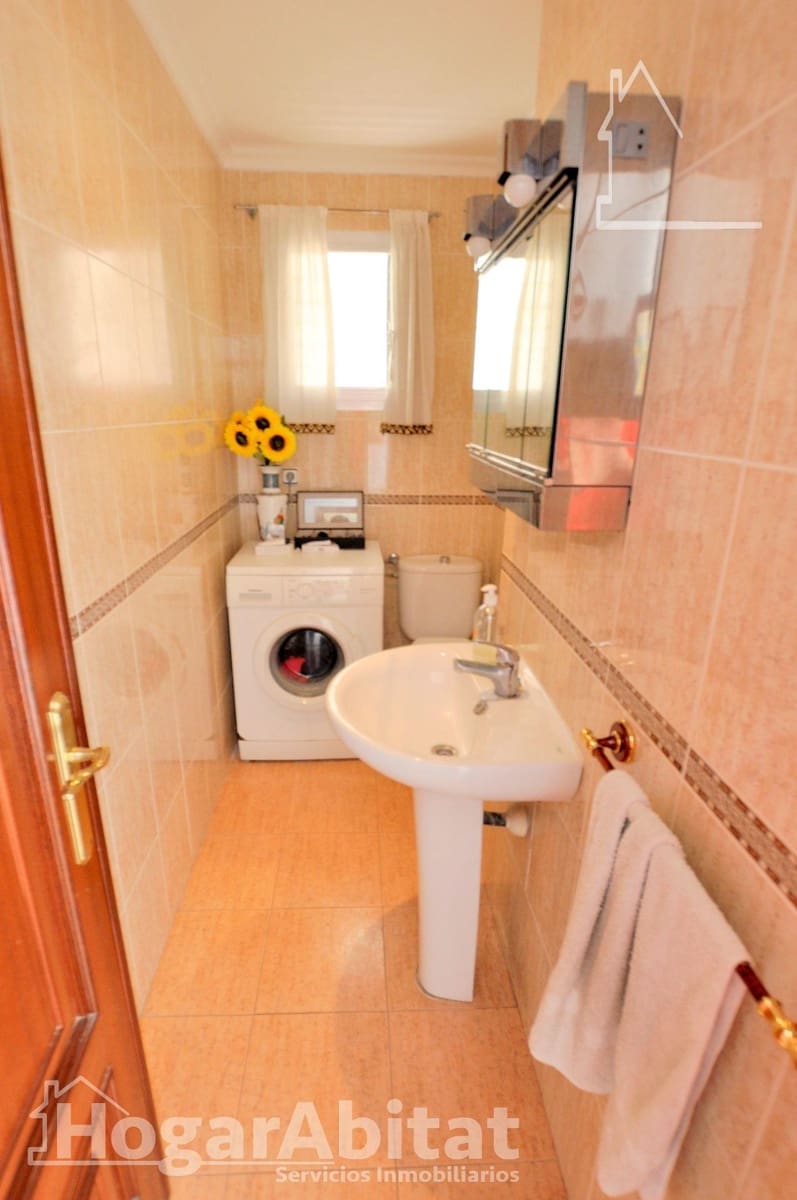 4 makuuhuone Asunto myytävänä paikassa Xirivella - 189 000 € (Ref: 9915882)