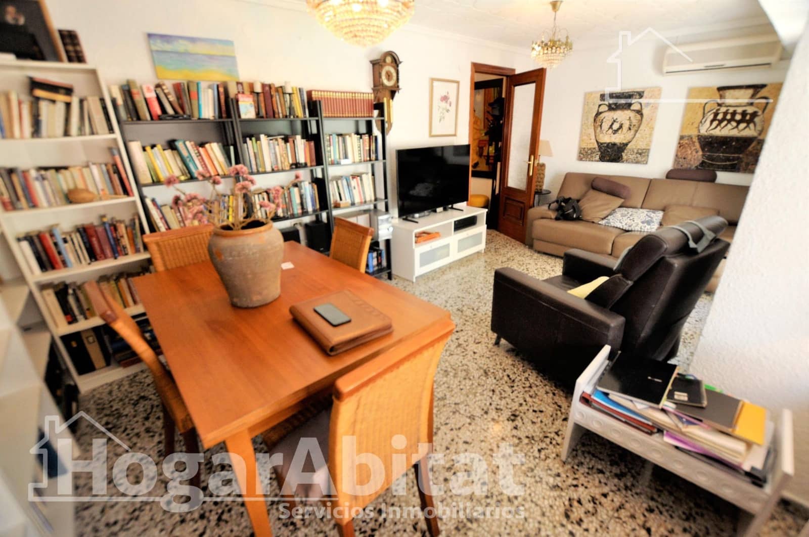 4 makuuhuone Asunto myytävänä paikassa Xirivella - 189 000 € (Ref: 9915882)