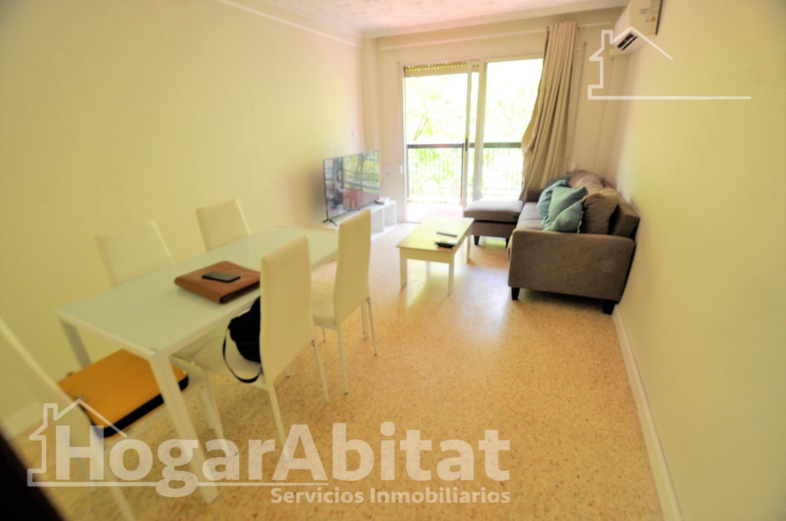 3 bedroom Flat for sale in Valencia city - € 188,000 (Ref: 9915884)