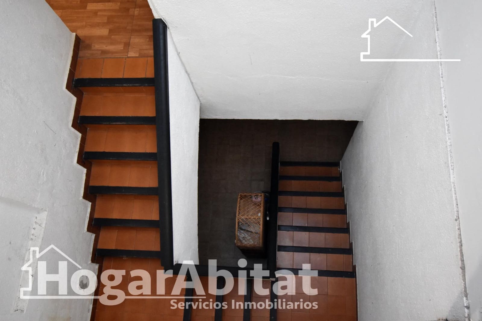 7 sypialnia Dom na sprzedaż w Castello de la Plana - 139 900 € (Ref: 9915889)