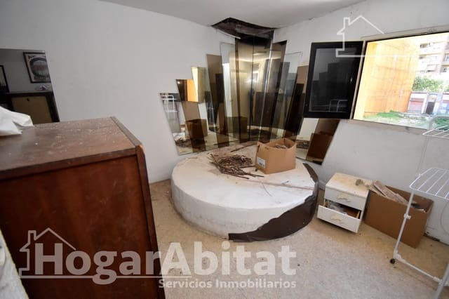 7 sypialnia Dom na sprzedaż w Castelló de la Plana - 139 900 € (Ref: 9915889)