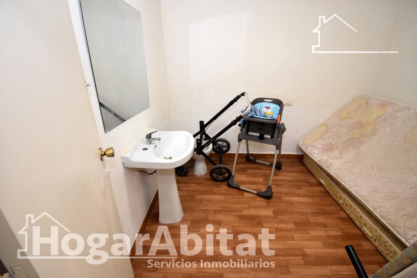 7 sypialnia Dom na sprzedaż w Castello de la Plana - 139 900 € (Ref: 9915889)