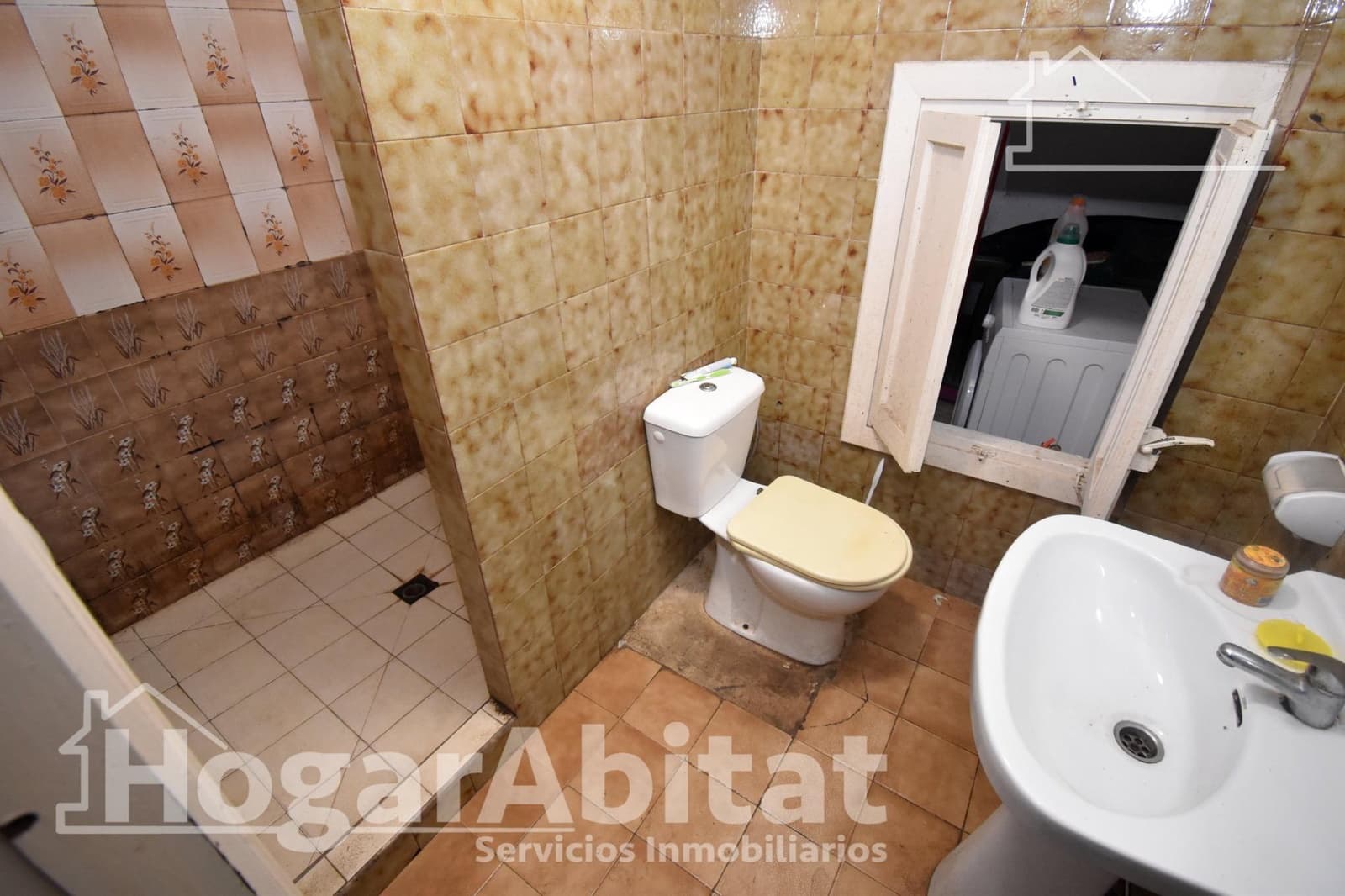 7 sypialnia Dom na sprzedaż w Castello de la Plana - 139 900 € (Ref: 9915889)