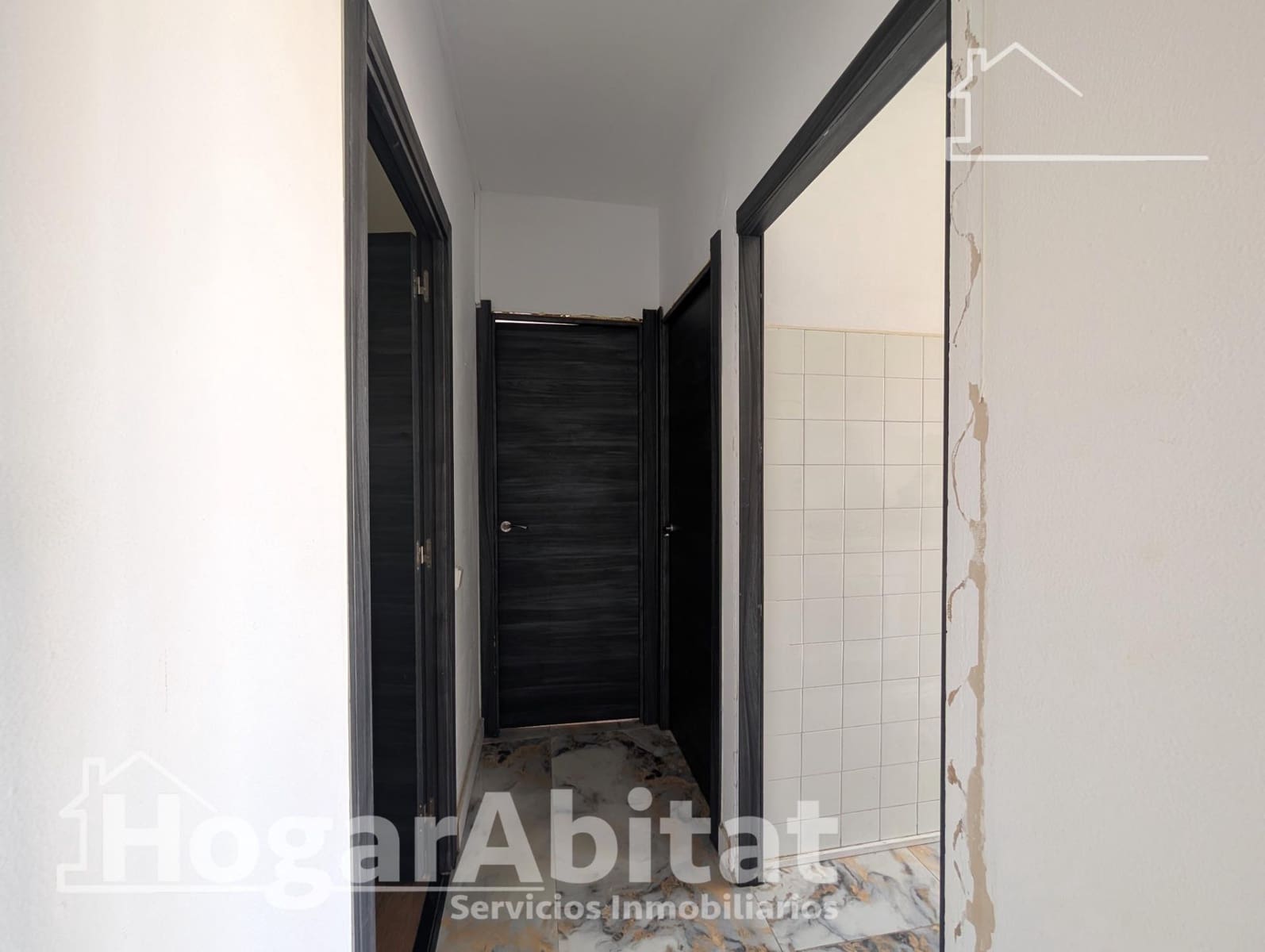 2 soverom Leilighet til salgs i Alicante by med garasje - € 290 000 (Ref: 9920470)