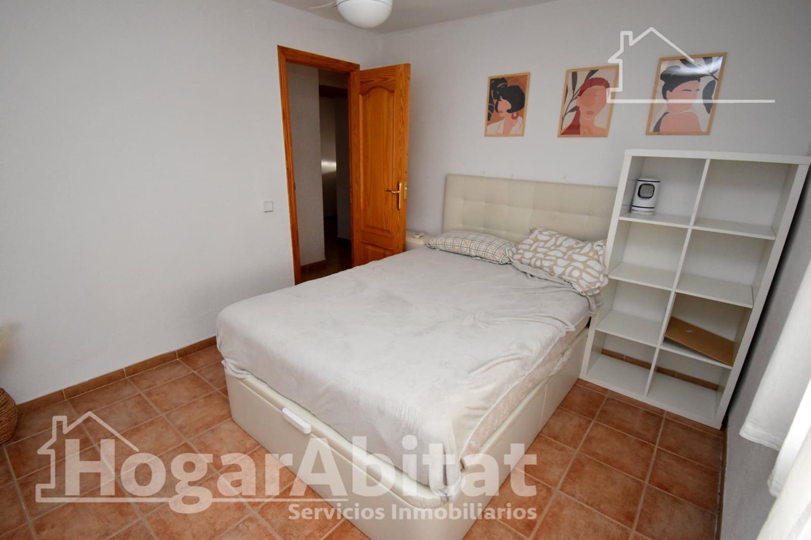 3 bedroom Villa for sale in Borriol with pool garage - € 285,000 (Ref: 9920473)
