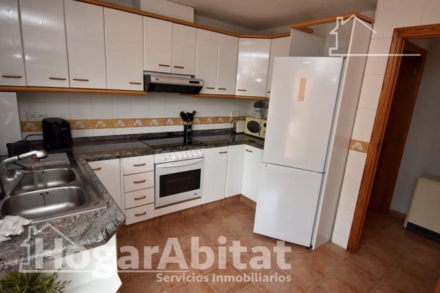 Chalet de 3 habitaciones en Borriol en venta con piscina garaje - 285.000 € (Ref: 9920473)