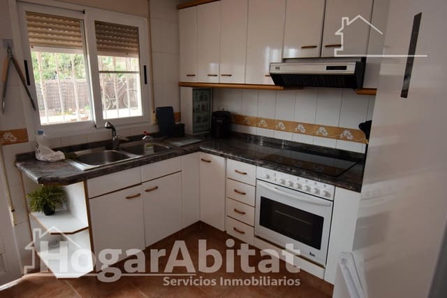 Chalet de 3 habitaciones en Borriol en venta con piscina garaje - 285.000 € (Ref: 9920473)