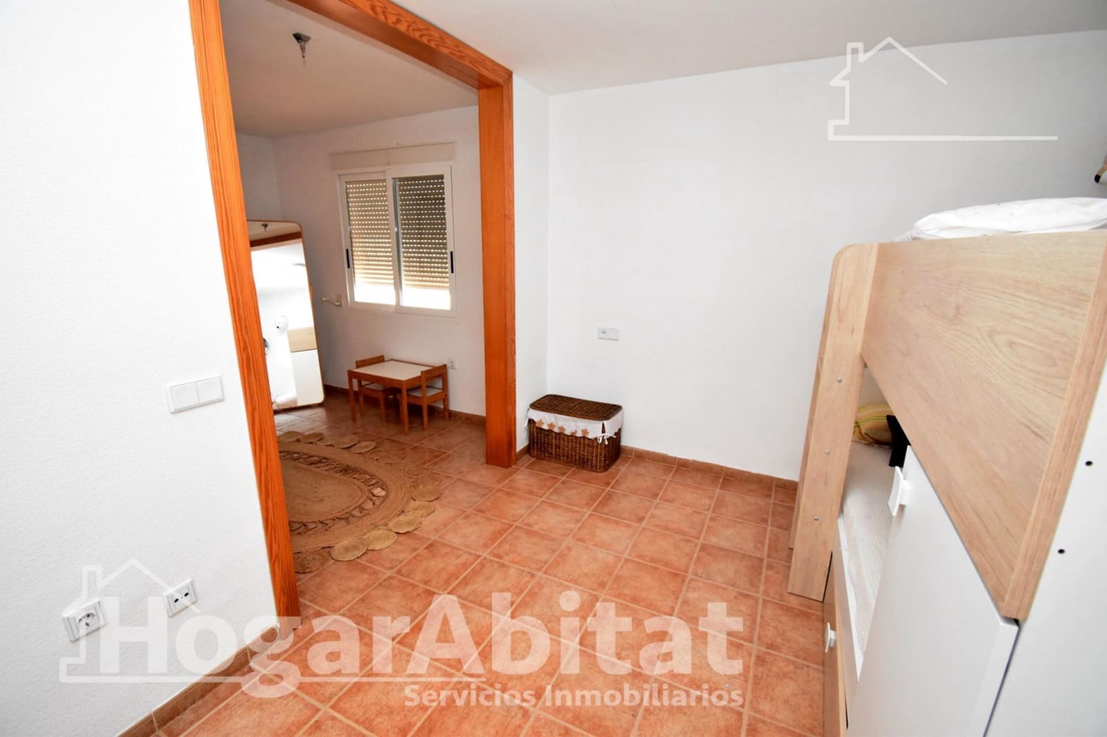 3 bedroom Villa for sale in Borriol with pool garage - € 285,000 (Ref: 9920473)