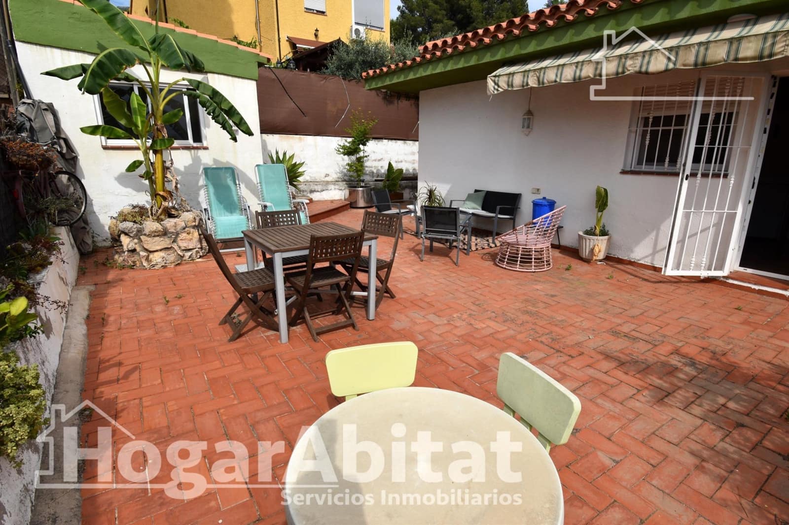 3 bedroom Villa for sale in Borriol with pool garage - € 285,000 (Ref: 9920473)