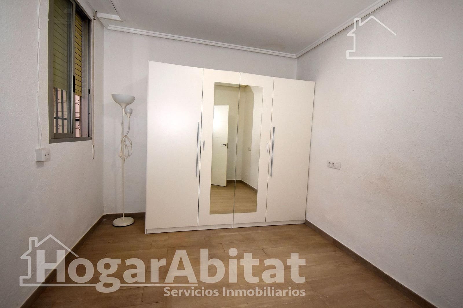 Casa de 3 habitaciones en Aldaia en venta - 300.000 € (Ref: 9920485)