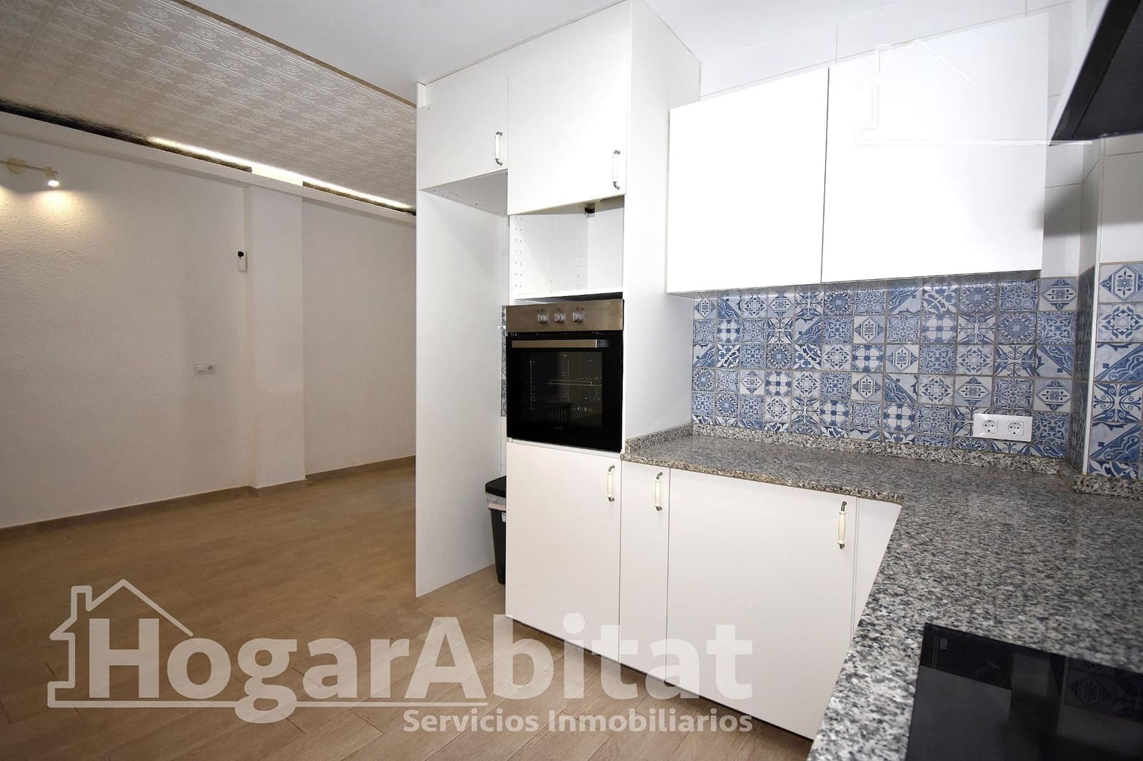 Casa de 3 habitaciones en Aldaia en venta - 300.000 € (Ref: 9920485)
