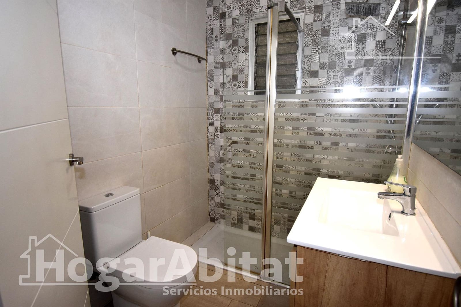 Casa de 3 habitaciones en Aldaia en venta - 300.000 € (Ref: 9920485)