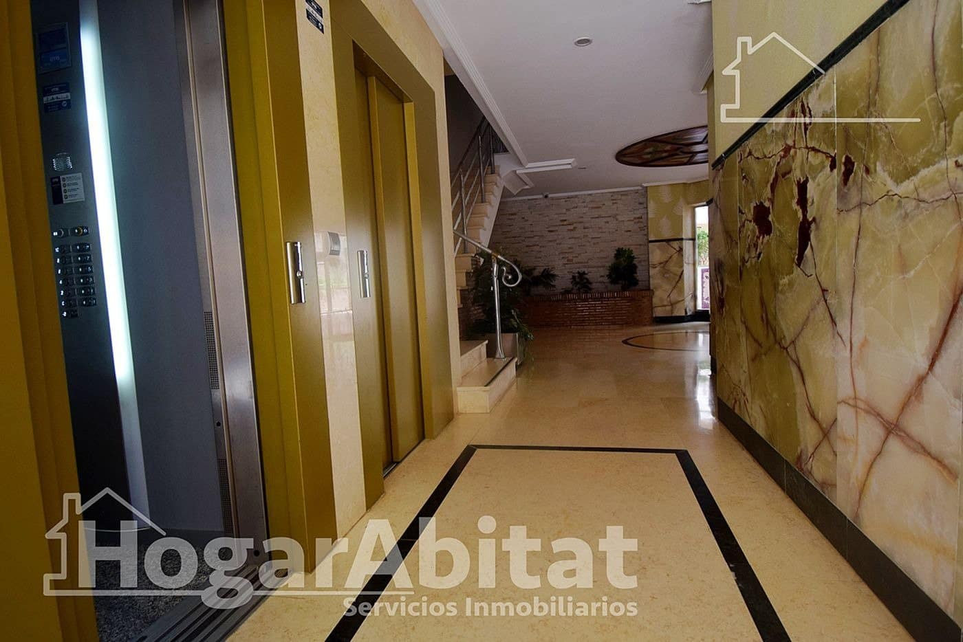 2 slaapkamer Flat te koop in Oropesa  met zwembad garage - € 145.000 (Ref: 9920492)