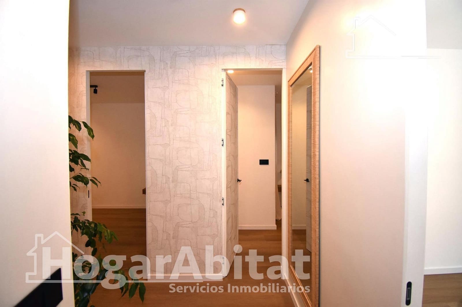 3 bedroom Flat for sale in Quart de Poblet - € 275,000 (Ref: 9922362)