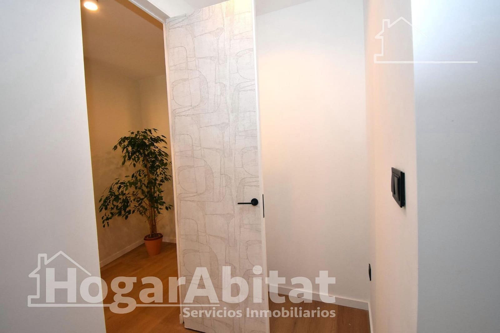 3 bedroom Flat for sale in Quart de Poblet - € 275,000 (Ref: 9922362)