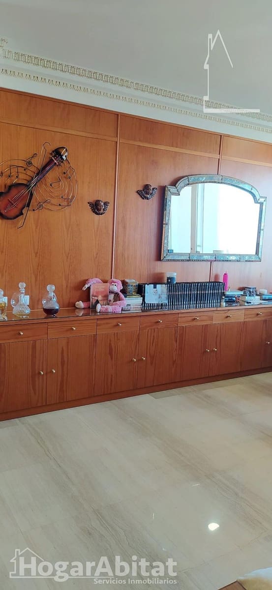 4 Zimmer Villa zu verkaufen in Picassent mit Garage - 950.000 € (Ref: 9927458)