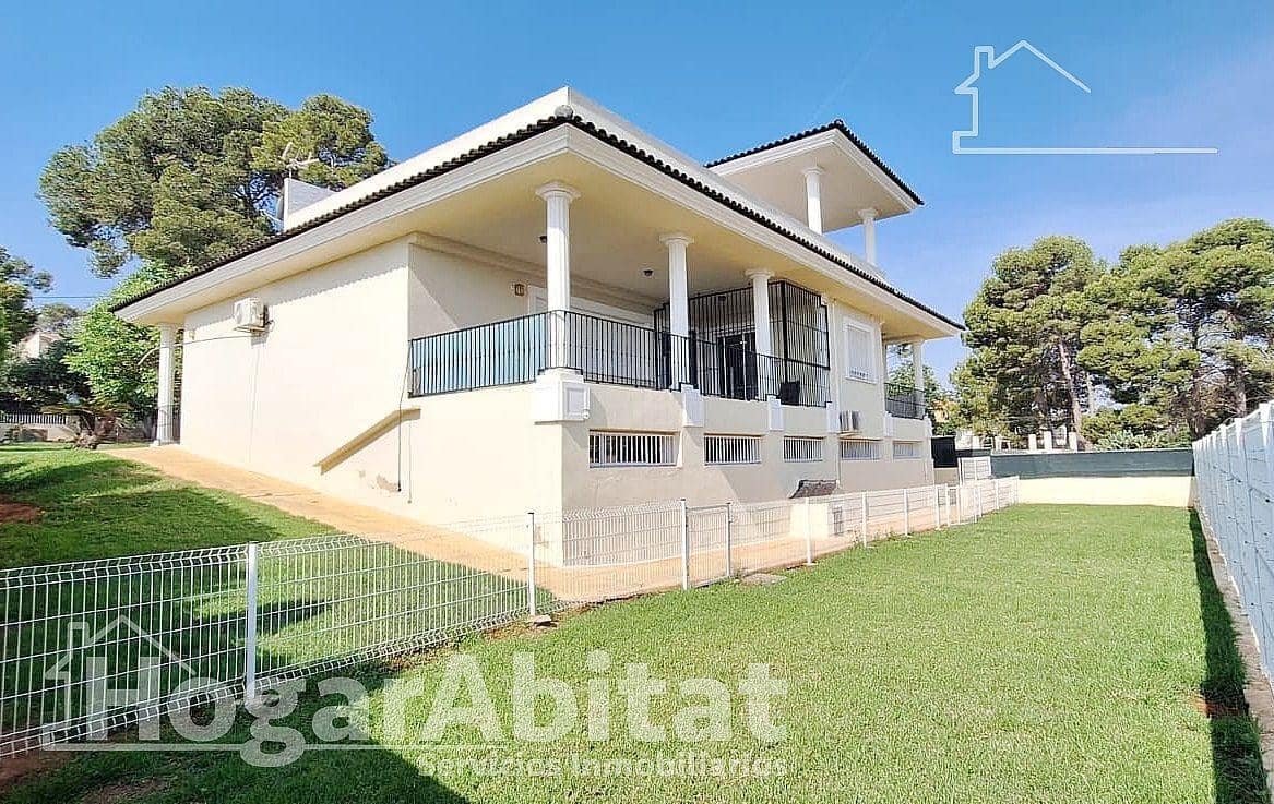 4 Zimmer Villa zu verkaufen in Picassent mit Garage - 950.000 € (Ref: 9927458)