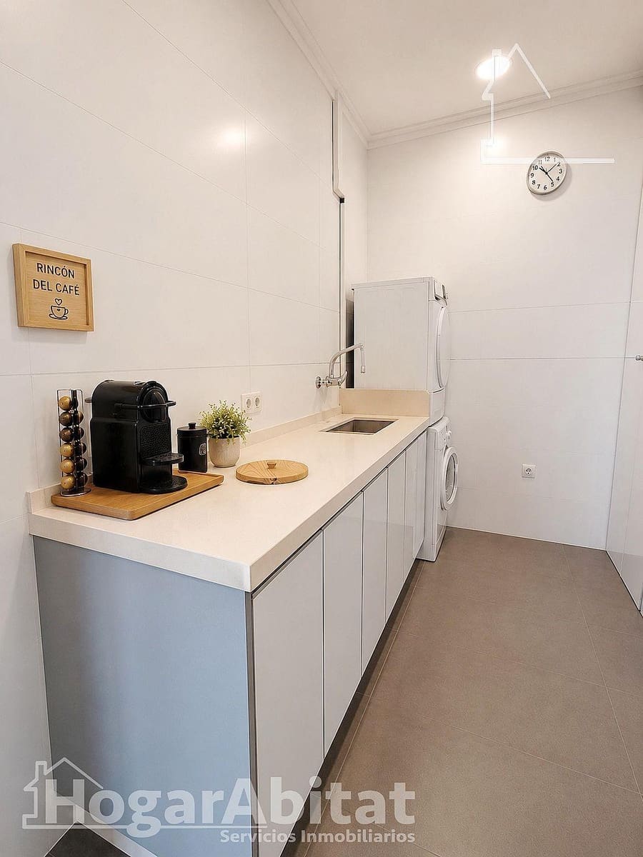 4 Zimmer Villa zu verkaufen in Picassent mit Garage - 950.000 € (Ref: 9927458)