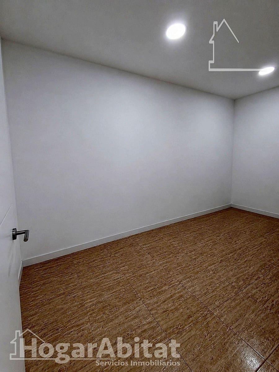 4 Zimmer Villa zu verkaufen in Picassent mit Garage - 950.000 € (Ref: 9927458)