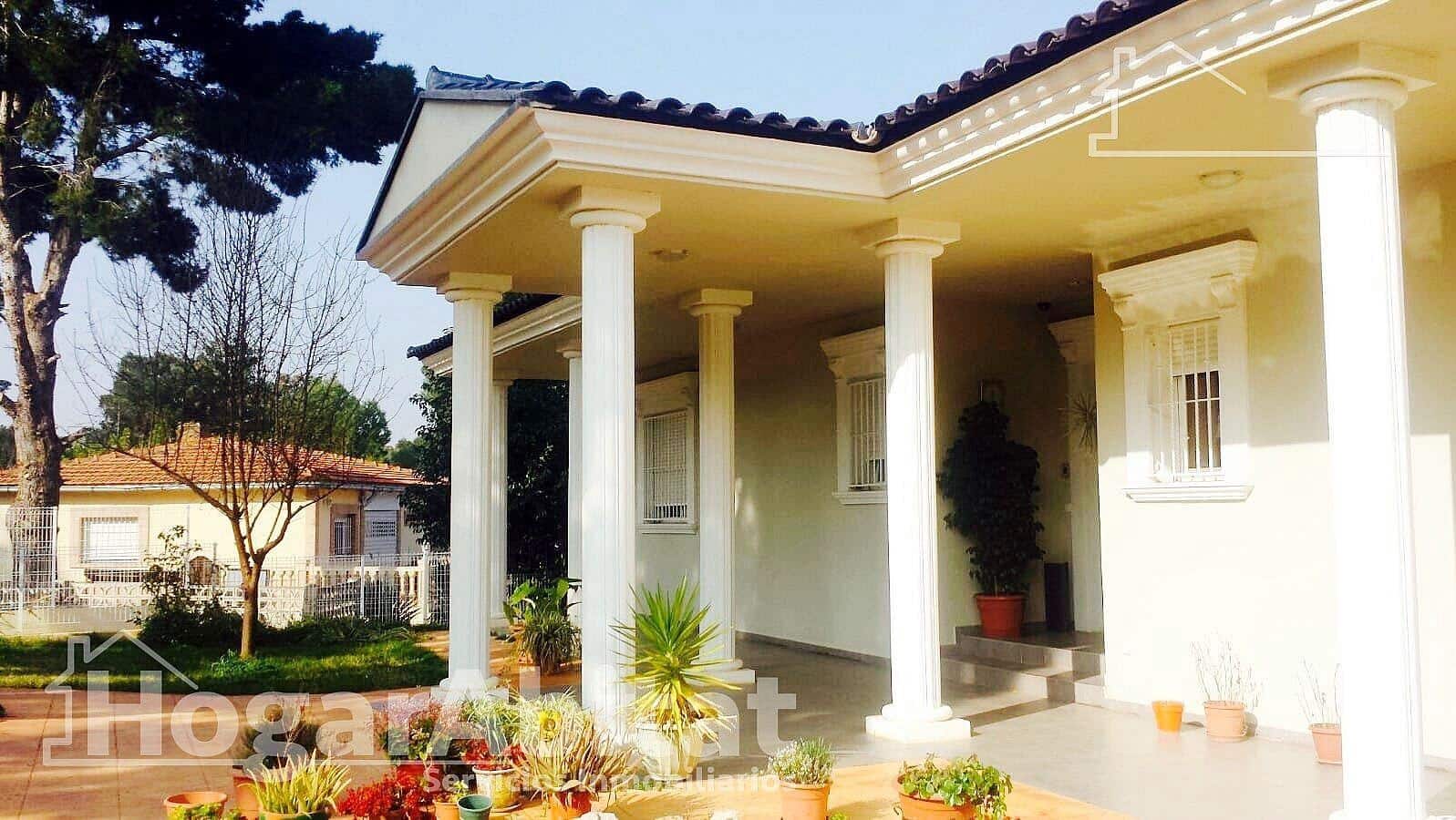 4 Zimmer Villa zu verkaufen in Picassent mit Garage - 950.000 € (Ref: 9927458)